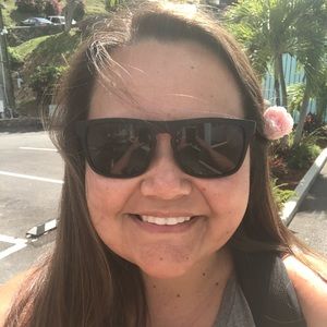 Meet your Posher, Beverly